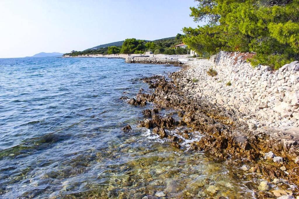 Kuca Za Odmor Obitelji Pedisic Βίλα Banj Εξωτερικό φωτογραφία