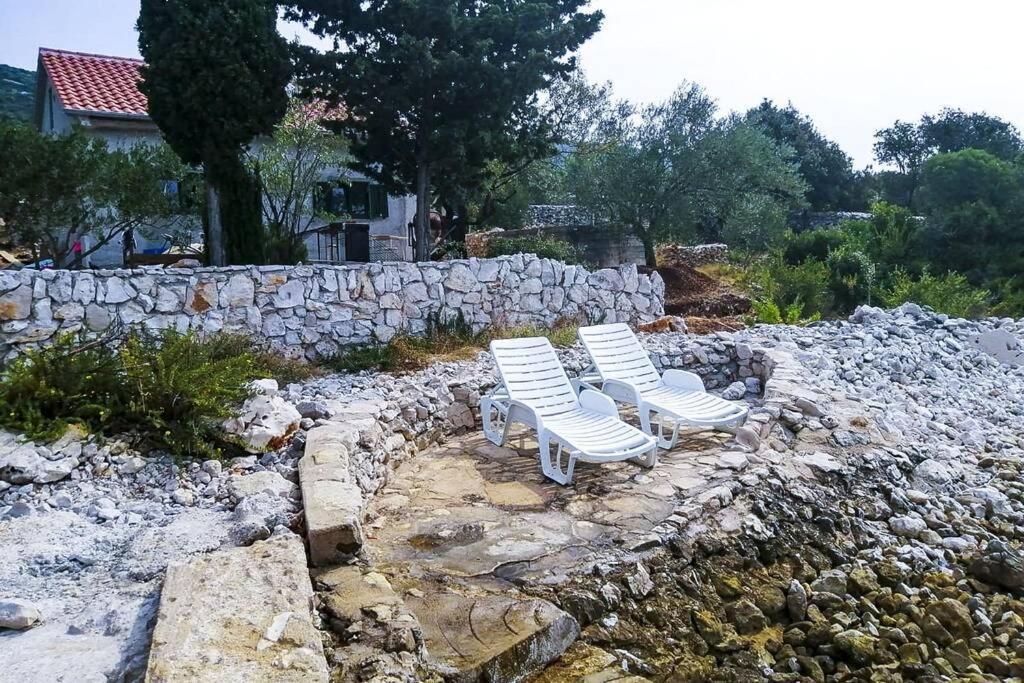 Kuca Za Odmor Obitelji Pedisic Βίλα Banj Εξωτερικό φωτογραφία